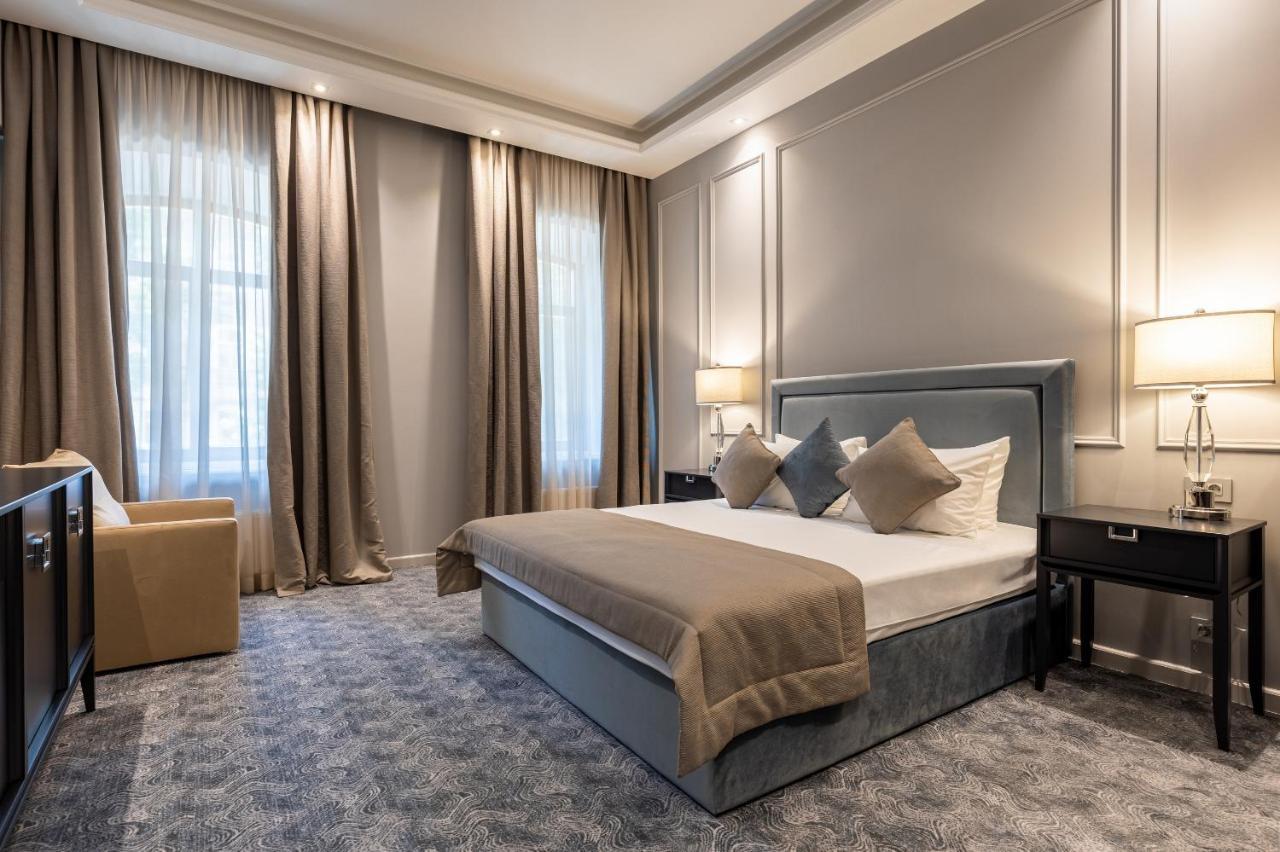 Dvoryansky Hotel Odessa Extérieur photo