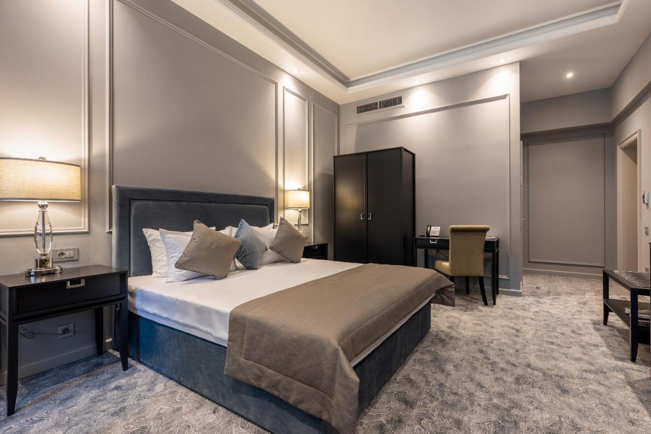 Dvoryansky Hotel Odessa Extérieur photo